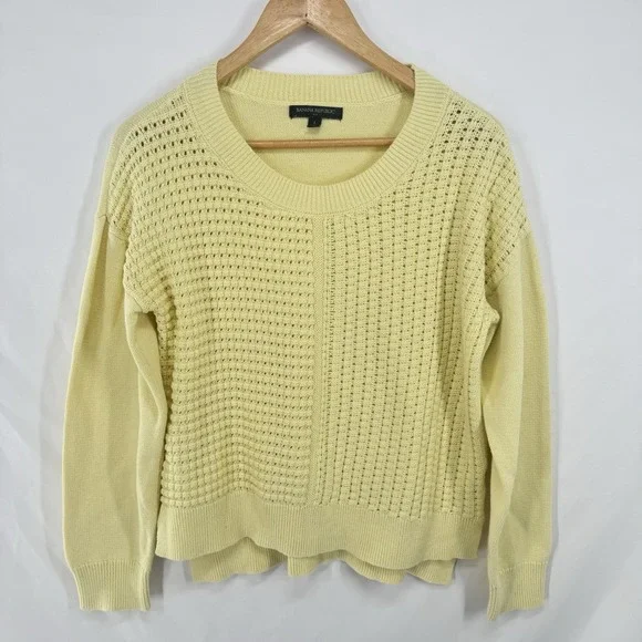 Chunky Knit Butter Yellow Sweater Womans L Minimalist Fisherman Coastal Luxury - Picture 1 of 7
